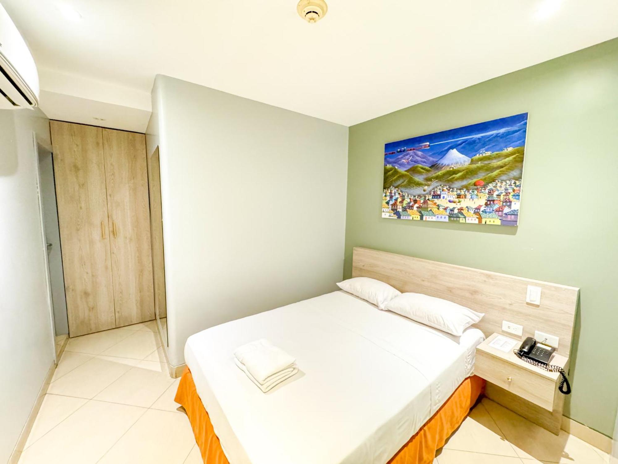 Gh Sander Hotel Guayaquil Kültér fotó
